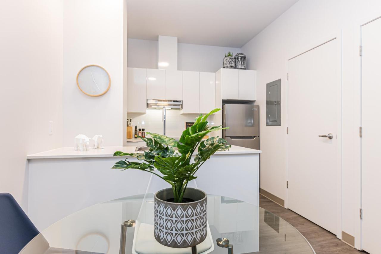 Apartment New Urban And Well Located 1 Bedroom By Den *